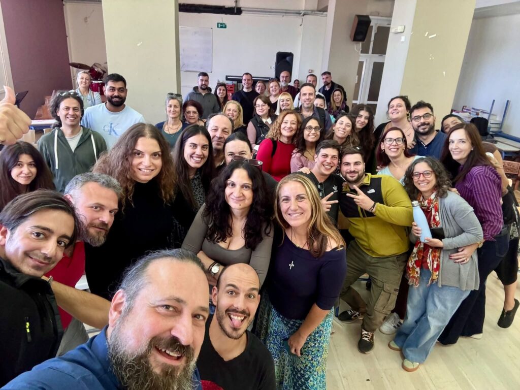 Εκπαιδευτικοί σε ομάδα